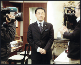 東海テレビにて”本町通りの老舗特集”の取材を受ける