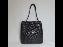 シヤネル ラムチェ－ンショルダ－バッグ（USED/美品）