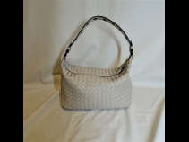 ボッテガヴェネタ ワンショルダ－バッグ（美品）