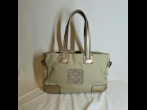 LOEWEボルソダッフルバッグ（美品）