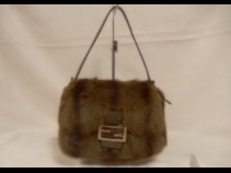 フェンディ ファーバック (USED)