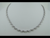 PT850ダイヤモンド（D10.00ct、42cm）ネックレス
