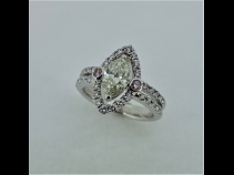 PTダイヤモンド（中石1.00ct、ﾋﾟﾝｸﾀﾞｲﾔ0.06ct、脇石0.26ct））リング