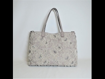 ヴァレンチノ ビーズ刺繍（ショルダ－付）ト－トバッグ（USED/新品同様）