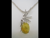 K18WGルチルクオ－ツ（9.8ct）ﾀﾞｲﾔ（031ct）ﾍﾟﾝﾀﾞﾝﾄネックレス