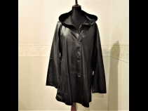 ラムレザ－1枚仕立てリバ－シブルコ－ト（フ－ド付・ブラック）