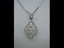 Pt ダイヤモンド(2.7ct) ペンダントネックレス