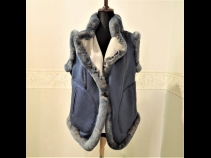 ラビット・カシミヤ・リバ－シブルベスト