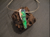 K18WGﾎﾞﾙﾀﾞｰｵﾊﾟｰﾙﾍﾟﾝﾀﾞﾝﾄﾌﾞﾛｰﾁK18WGﾏｸﾞﾈｯﾄﾈｯｸﾚｽ