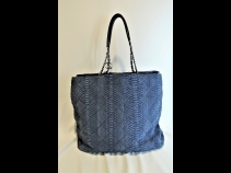 シャネルパイソント－トバッグ（新品同様）