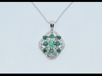 Pt エメラルド ダイヤモンド ペンダントネックレス