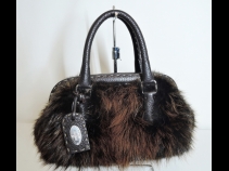 フェンディセレリアファ-ハンドバッグ （USED/美品）