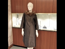 FOXEY BOUTIQUE シルクセ－ブルコ－ト（USED)