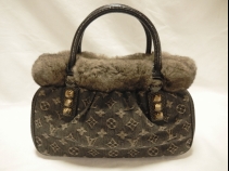 ルイヴィトン モノグラムデニムチンチラバック (USED)