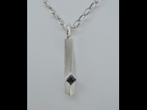 K18WGアレキサンドライト（0.365ct）ペンダントネックレス