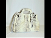 フェラガモ パイソン2WAYバッグ（美品）