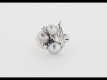 Pt950 パールダイヤリング