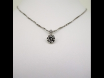 Pt900ダイヤモンドペンダントネックレス