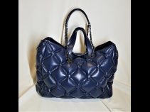 シャネル バブルキルトライン ラムトートバッグ（新品同様）