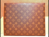 ルイヴィトン　Visionaire18    (USED)