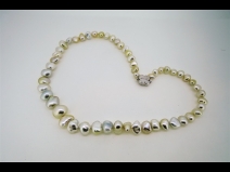 K14WG天然ケシ真珠ネックレス