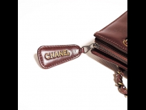 シャネル　チェーントートバック　　（USED)