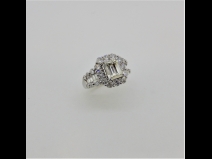 PTダイヤモンドリング（中石2.010ct　KVSI　脇石1.80ct）