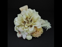 つまみ付フラワ－コ－ム・ミニ2点セット　オフ白