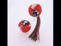 ちりめん細工・ちりめん玉5点セット 　赤