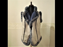 ラビット・カシミヤ・リバ－シブルベスト