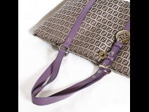 フェンディ　ズッカ　ショルダーバッグ　 (USED)