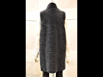 レッキス/10％カシミヤ90％ウ－ルリバ－シブルベスト（80cm）