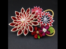 つまみ剣菊コ－ム・ミニ2点セット　赤