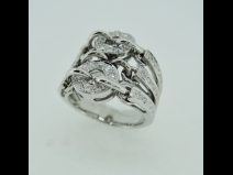 K18WGダイヤモンドリング　（0.80ct）