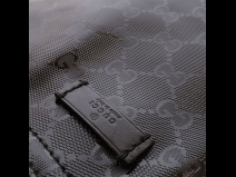 グッチ  ショルダーバッグ GG柄 インプリメ ブラック メッセンジャー (USED)