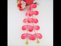 ふっくらちりめん花飾りコ－ム2点セットピンク