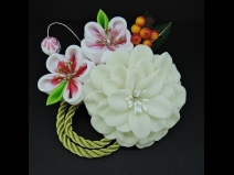 つまみ付フラワ－コ－ム・ミニ2点セット　白