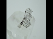 K18WGダイヤモンド（1.37ct）リング