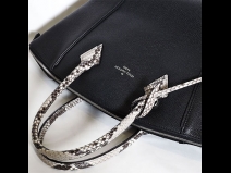 ルイヴィトン ロックイットMM 2wayショルダーバッグ N91999　トリヨン　ノワール　パイソン (USED)