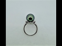 PT南洋黒蝶真珠（13.2mm）ダイヤモンド（0.46ct）リング