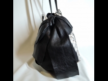 プラダ　リボント－トバッグ　（未使用品）