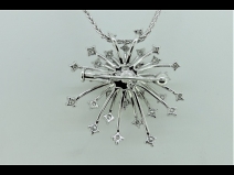 K18WGダイヤモンド（0.77ct）ペンダントブロ－チネックレス