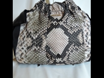 プラダ　リボント－トバッグ　（未使用品）