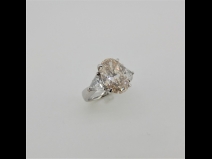 PTダイヤモンド（中石3.450ct　FLBOY　SI1　脇石0.71ct）リング