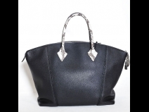 ルイヴィトン ロックイットMM 2wayショルダーバッグ N91999　トリヨン　ノワール　パイソン (USED)