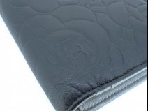 シャネル　カメリア長財布　　 (USED)