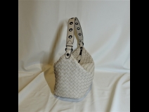 ボッテガヴェネタ　ワンショルダ－バッグ（美品）