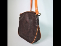 エトロショルダ－バッグ　オレンジ　（USED/未使用品）