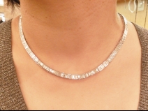 Ptダイヤモンド（テーパーカット）ネックレス10ct