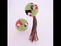 ちりめん細工・ちりめん玉5点セット　グリ－ン